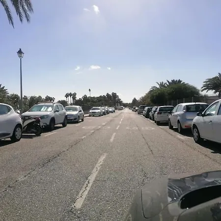 Apto. Acogedor En Bahia Feliz A 100mts De La Playa Apartman